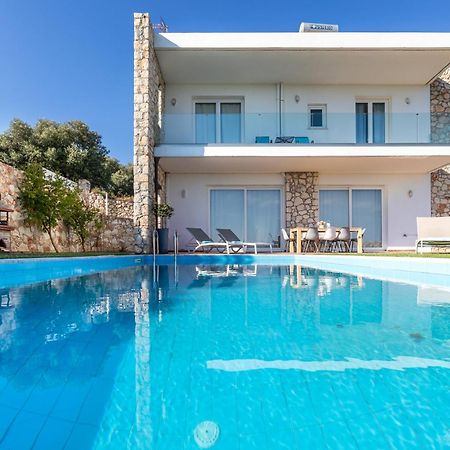 Villa Penelope Galatas  Exterior photo