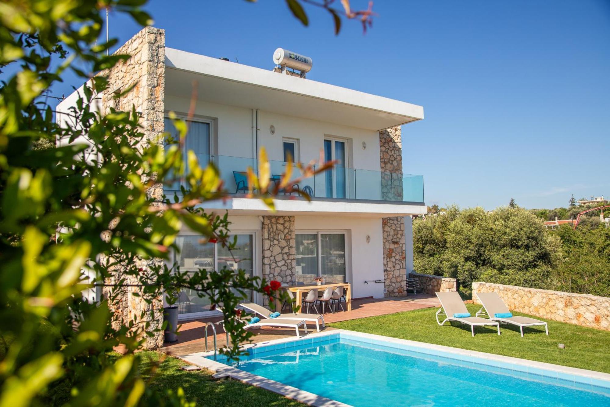Villa Penelope Galatas  Exterior photo