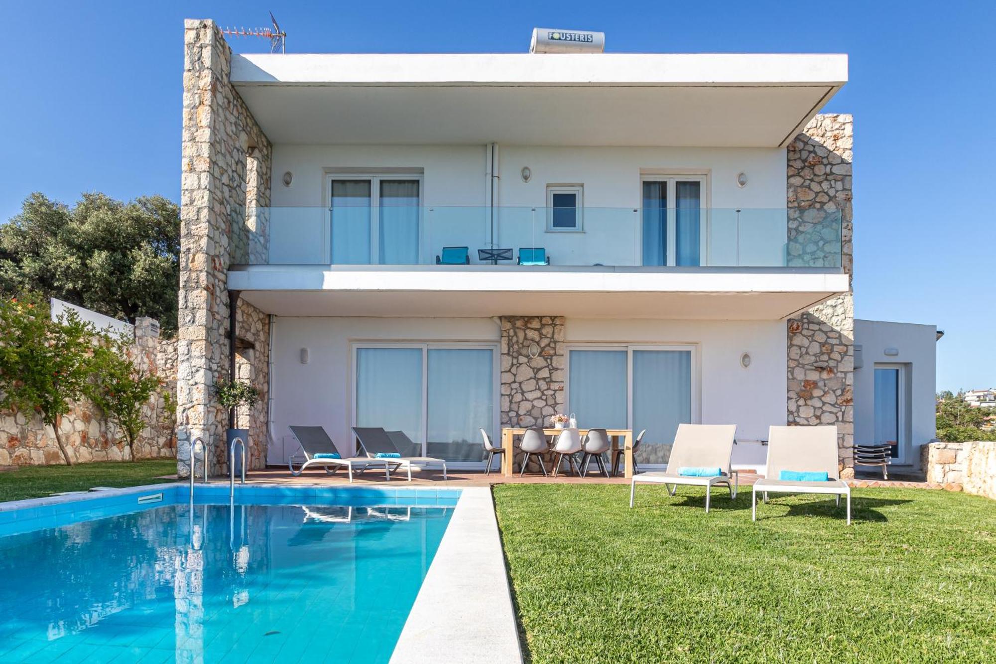 Villa Penelope Galatas  Exterior photo